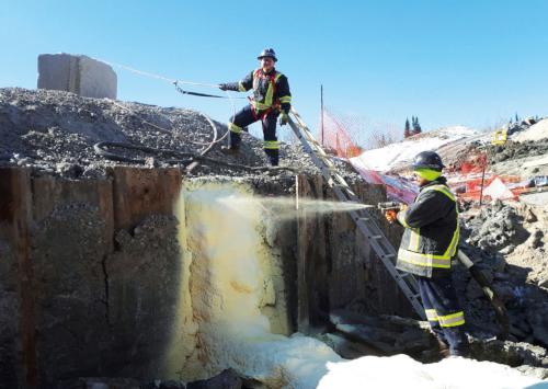 Installing polyurethane trench breakers in Toronto area ON
