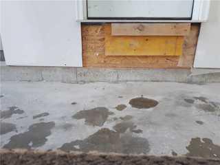 Sinking Concrete Lifted & Leveled in King City, ON